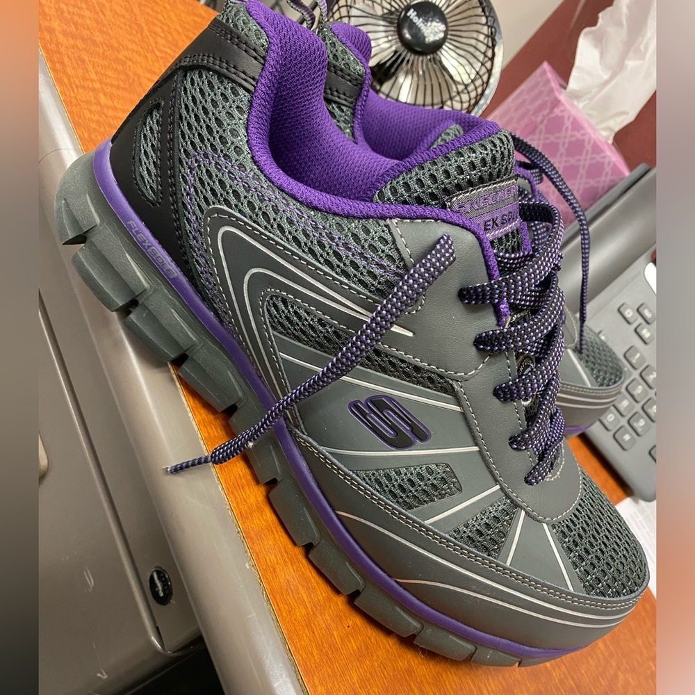 Sketchers Steel Toe Work shoes
